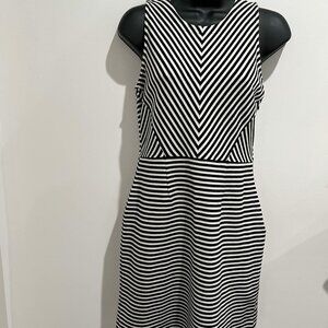 Old Navy Black & White Striped Mini Dress; size XS